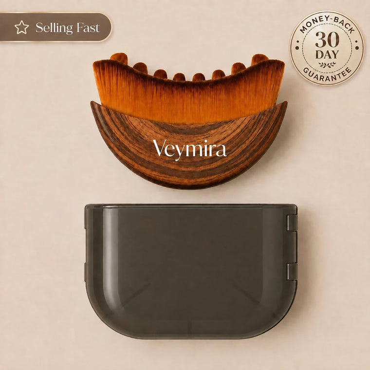 Veymira face brush and protective case